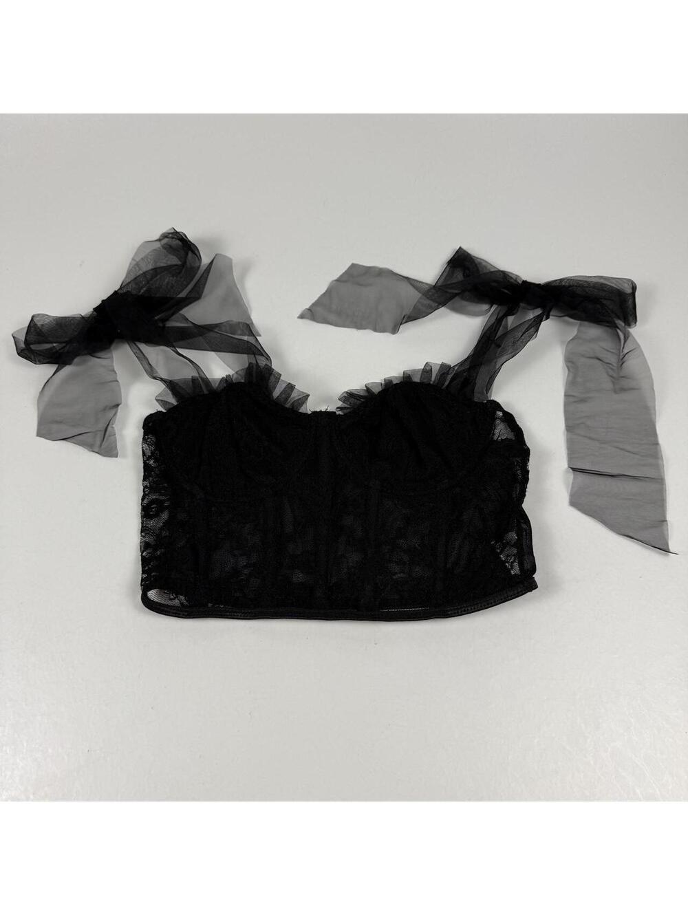 Women's Black Lace Crop-top